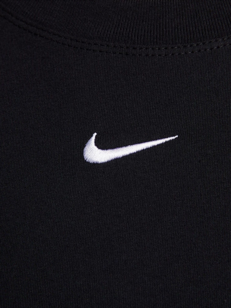 Nike Black Sportswear Essential T-Shirt - Image 6 of 6