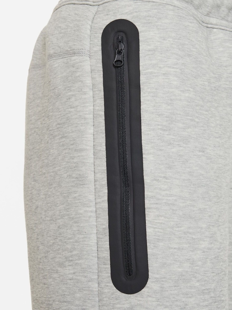 Nike Dark Grey Heather Tech Fleece Shorts - Image 4 of 5