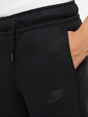 Polarowe joggersy Nike Tech Fleece - Obraz 3 z 7