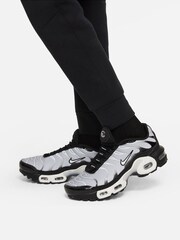 Polarowe joggersy Nike Tech Fleece - Obraz 4 z 7