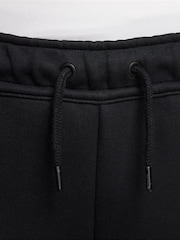 Polarowe joggersy Nike Tech Fleece - Obraz 6 z 7