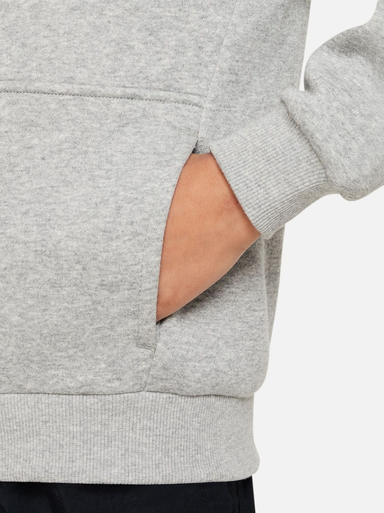 Gris oscuro jaspeado - Sudadera con cremallera y capucha en forro polar Club de Nike - Imagen 8 de 8 Gris oscuro jaspeado - Sudadera con cremallera y capucha en forro polar Club de Nike - Imagen 8 de 8