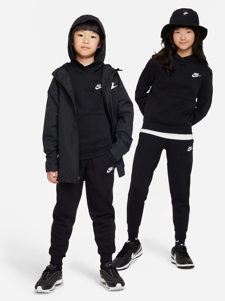 Negro - Sudadera con capucha de polar estilo pulóver Club de Nike - Imagen 1 de 7 Negro - Sudadera con capucha de polar estilo pulóver Club de Nike - Imagen 1 de 7