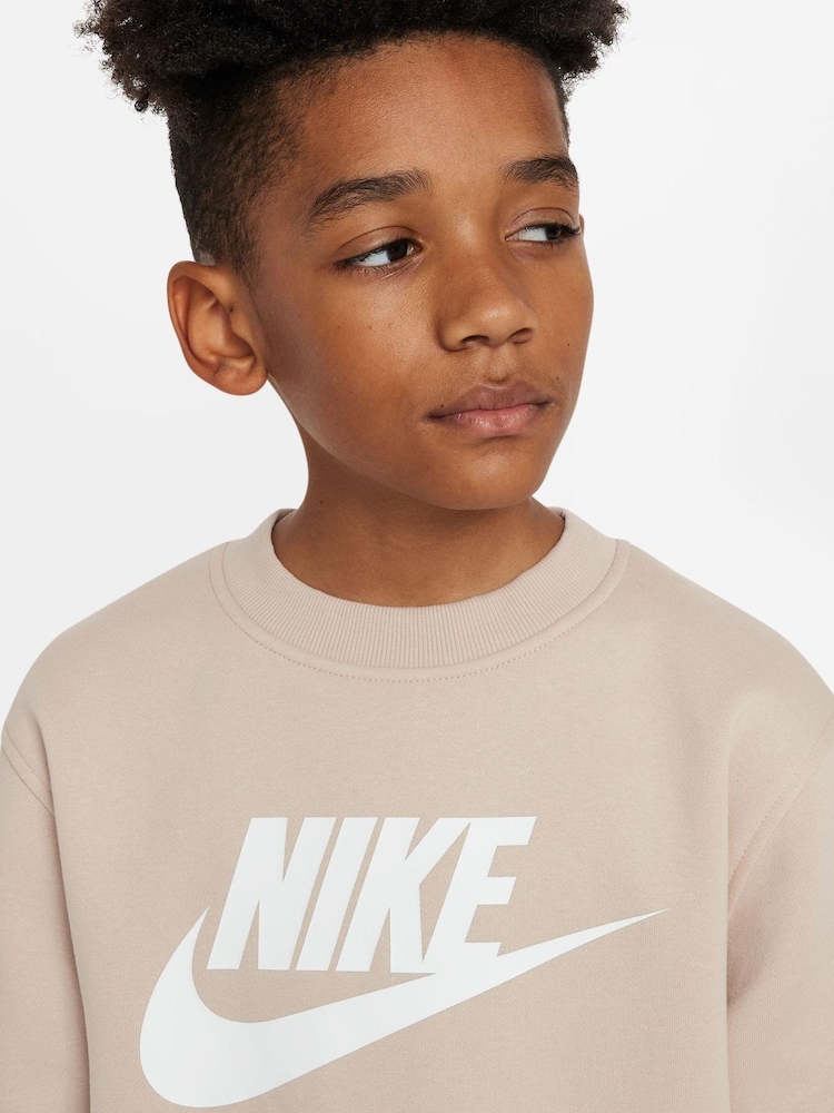 Nike Neutral Club Fleece Logo Sweatshirt - Image 3 of 3
