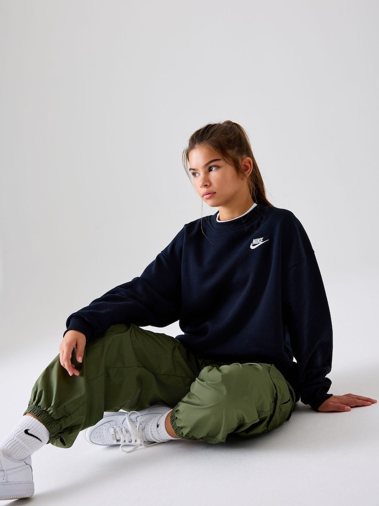 Nike Black Oversized Club Fleece Sweatshirt - Image 5 of 6