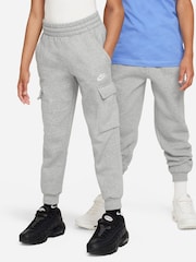 Ciemnoszary Heather - Polarowe joggersy cargo Nike Club - Image 3 of 8