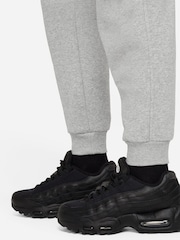 Ciemnoszary Heather - Polarowe joggersy cargo Nike Club - Image 8 of 8