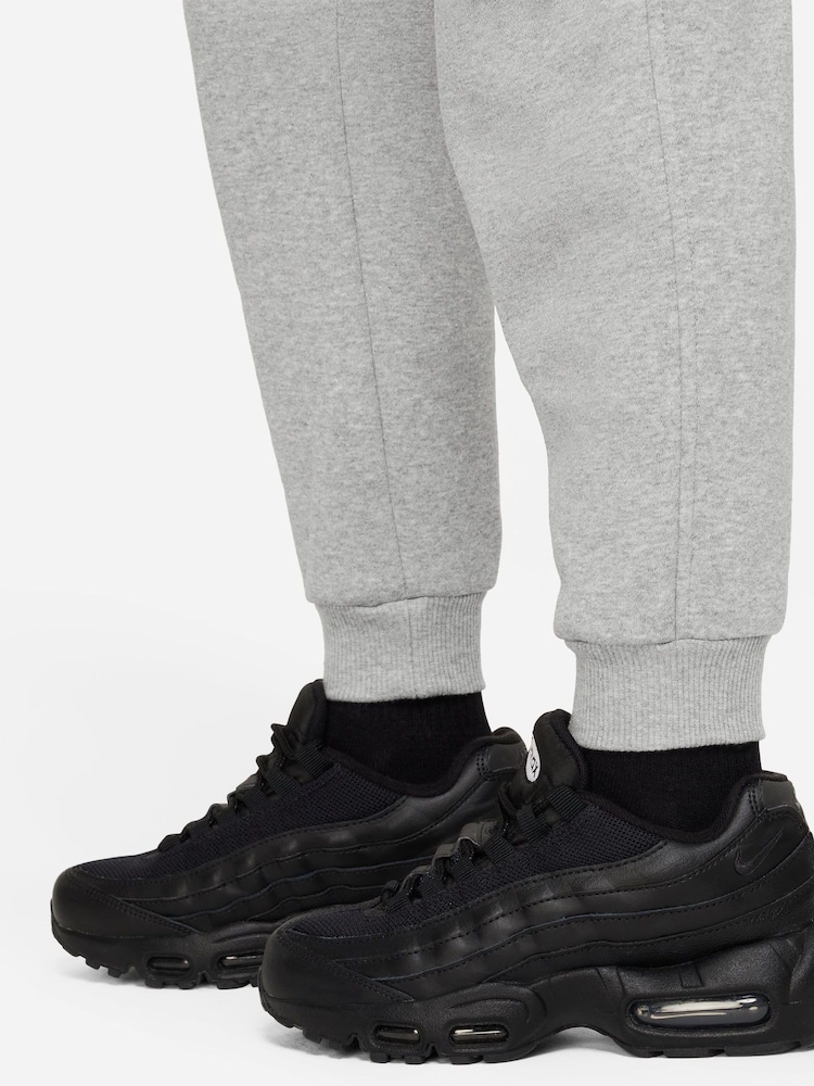 Ciemnoszary Heather - Polarowe joggersy cargo Nike Club - Image 8 of 8
