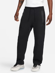Noir - Pantalon de jogging Nike Tech en polaire à ourlet ouvert - Image 1 of 14