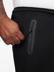 Noir - Pantalon de jogging Nike Tech en polaire à ourlet ouvert - Image 11 of 14