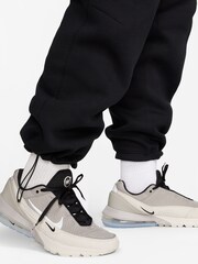Noir - Pantalon de jogging Nike Tech en polaire à ourlet ouvert - Image 13 of 14