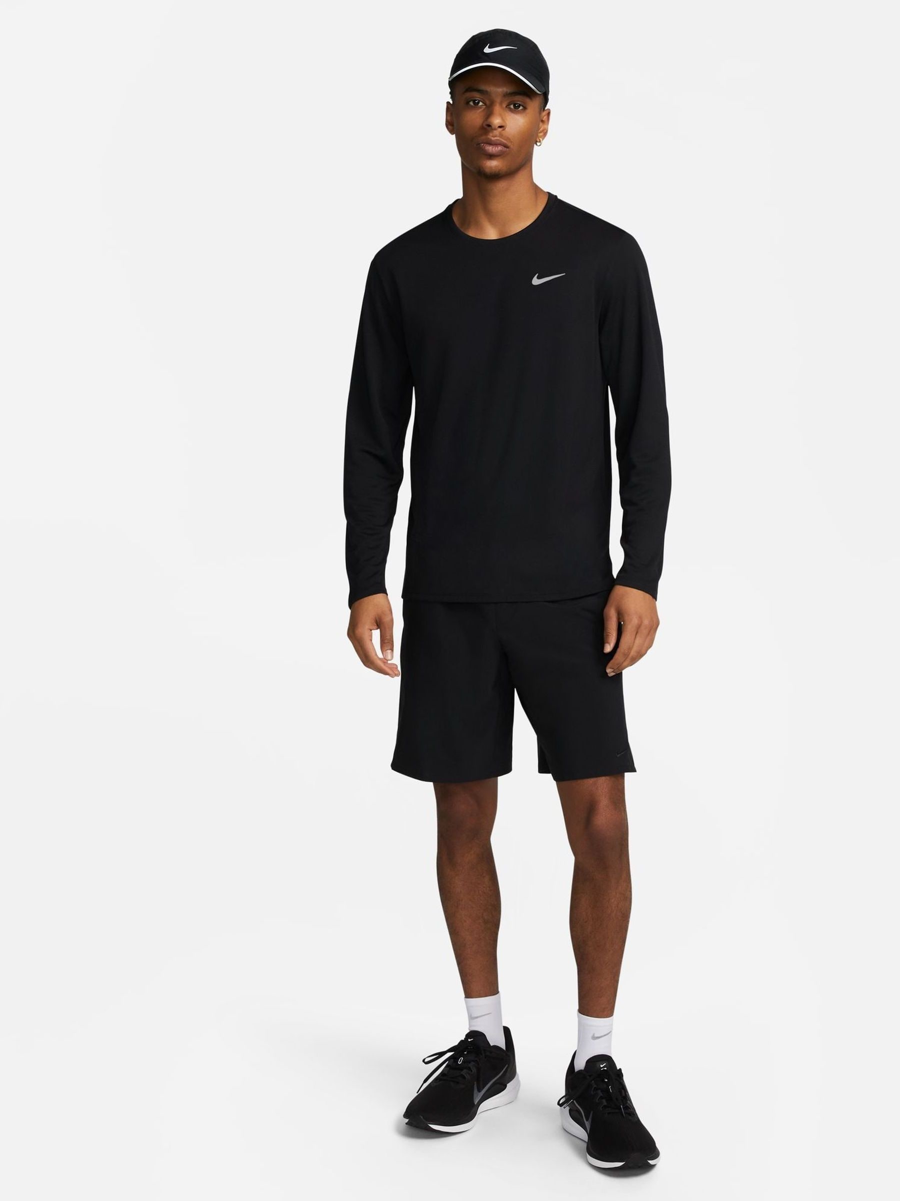 nike black long sleeve running top