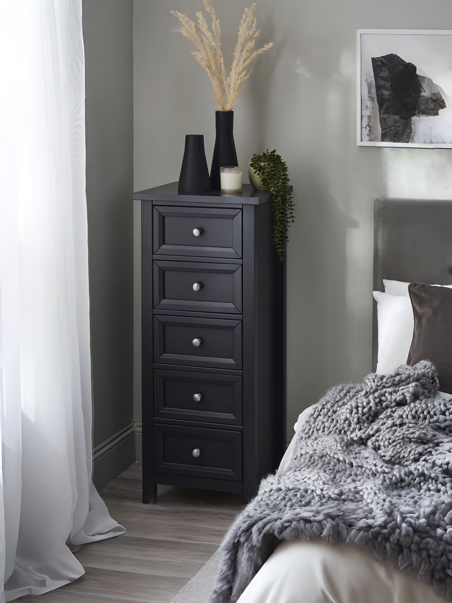 Julian Bowen Maine 5 Drawer Anthracite Tall Chest of Drawers - Black - Image 6
