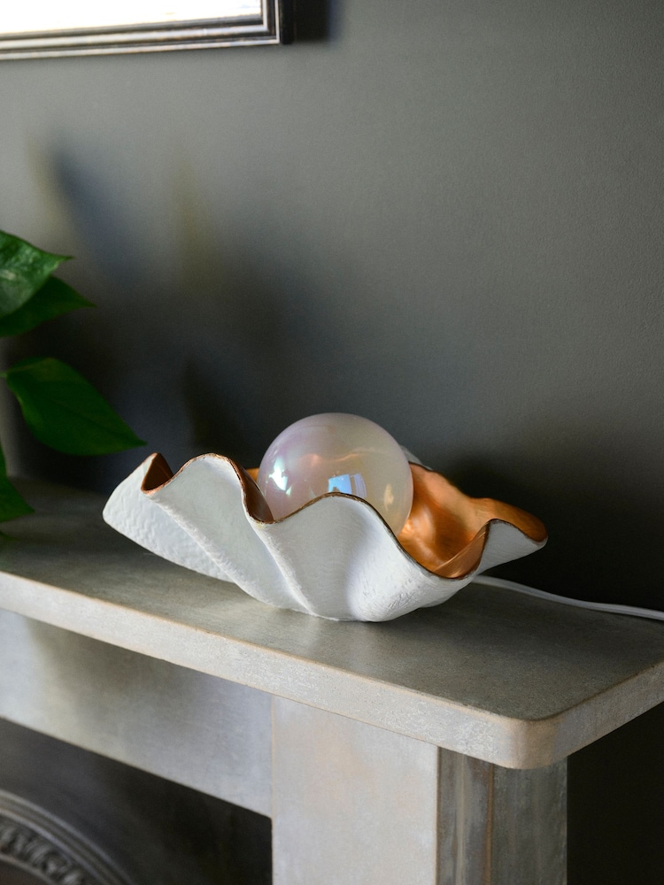 Rockett St George White/Gold Clam Pearl Shell Table Light - Image 2 of 4