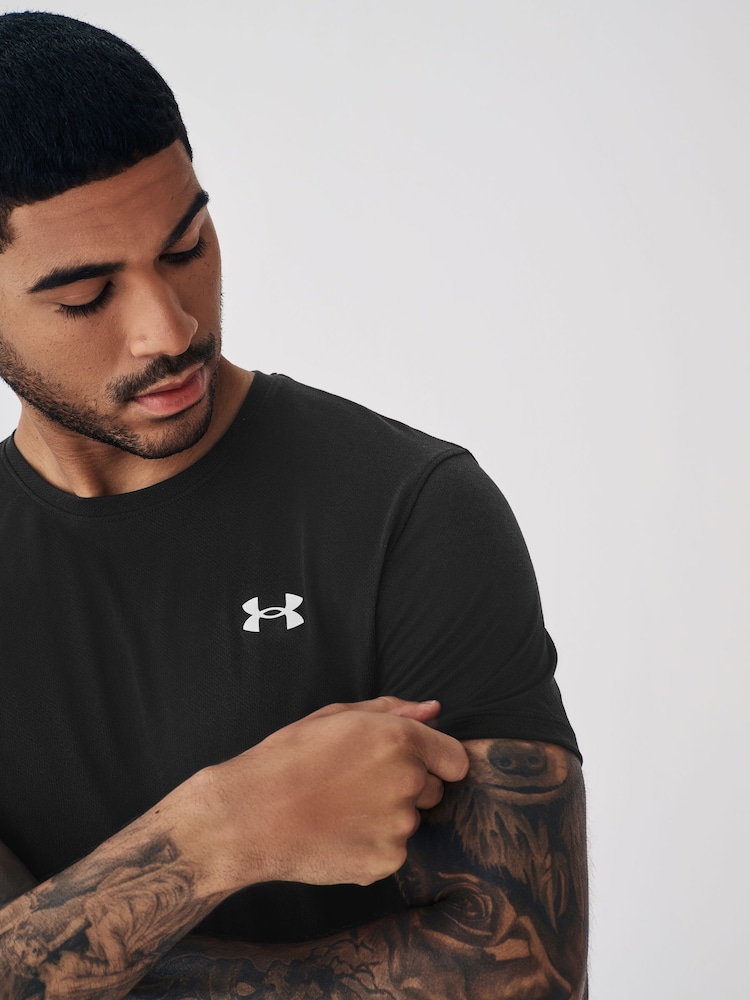 אפור - Under Armour מכנסיים קצרים סריג של ארמור צ'לנג'ר - Image 5 of 7