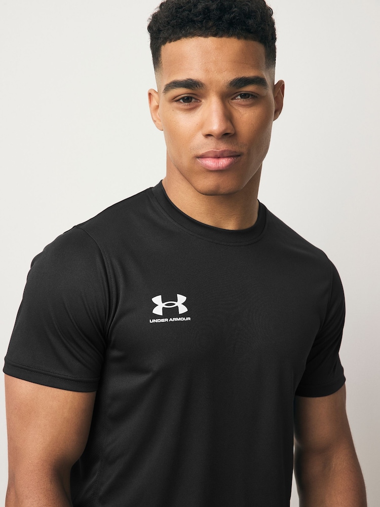 Zwart - Under Armour Challenger Train T-shirt met korte mouwen - Image 4 of 6