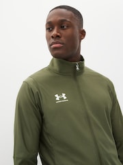 أخضر - بدلة رياضية Challenger من Under Armour - صورة 3 من 7