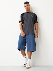 adidas originals Grey/Black Cali Waffle T-shirt - Image 2 of 5