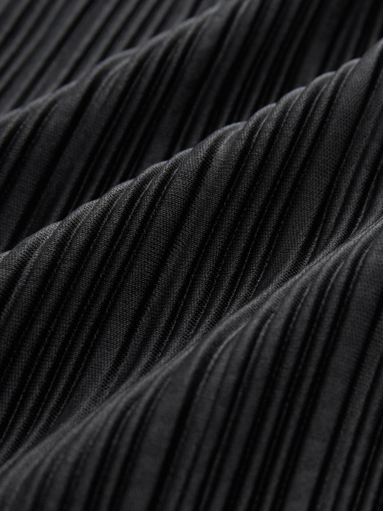 Black Long Sleeve Plissé Jumpsuit - Image 6 of 6 Black Long Sleeve Plissé Jumpsuit - Image 6 of 6