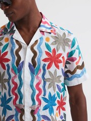 Reiss Multi Delphi Linen Floral Cuban Collar Shirt - Image 3 of 4