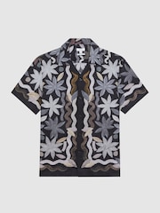 Reiss Black Multi Delphi Linen Floral Cuban Collar Shirt - Image 2 of 5
