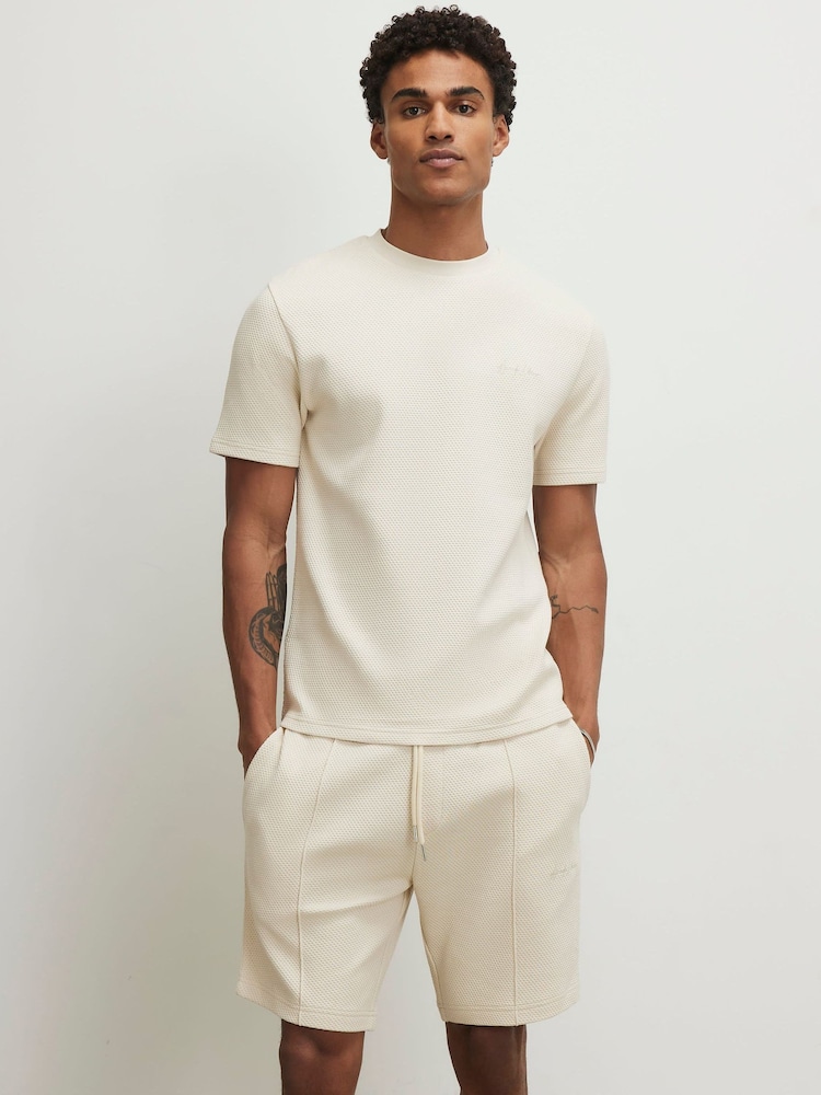 River Island Slim Fit Interlock T-Shirt & Joggers Set - Immagine 2 di 4