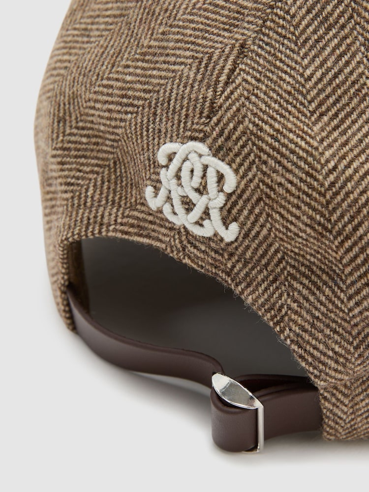 Reiss Brown Prim Monogram Wool-Blend Herringbone Baseball Cap - Image 6 of 6 Reiss Brown Prim Monogram Wool-Blend Herringbone Baseball Cap - Image 6 of 6