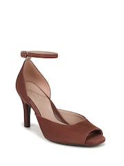 Naturalizer Asha Geniş Fit Strappy Sandalları - 7şəkildən 3 şəkil