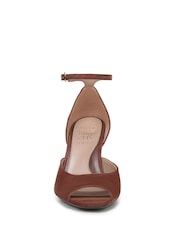 Naturalizer Asha Geniş Fit Strappy Sandalları - 7şəkildən 4 şəkil