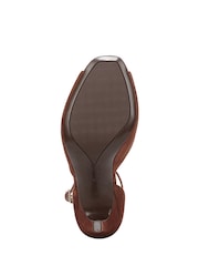 Naturalizer Asha Geniş Fit Strappy Sandalları - 7şəkildən 7 şəkil