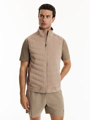 beige - Reiss Hybrid Gilet Reiss | Castore Hybrid Quilted Gilet - 10суретінің 1 суреті