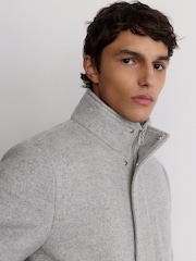 Reiss Soft Grey Herringbone Fasten Wool-Blend Faux Fur-Collar Quilted Jacket - Image 4 of 6