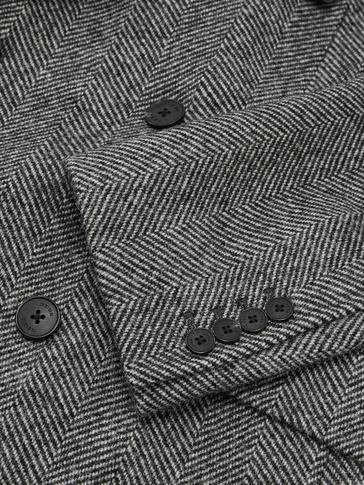 Reiss Black Ives Wool Herringbone Double-Breasted Overcoat - Image 8 of 8 Reiss Black Ives Wool Herringbone Double-Breasted Overcoat - Image 8 of 8