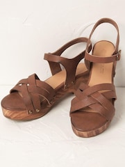 FatFace Brown Leather Sandals - Image 3 of 4
