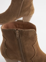 Tan Brown Forever Comfort® Leather Cowboy/Western Boots - Image 6 of 6
