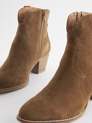 Tan Brown Forever Comfort® Leather Cowboy/Western Boots - Image 7 of 9