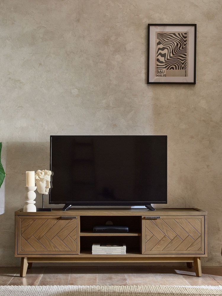 Natural Tetbury Solid Oak TV Unit, Up to 65 Inch - Image 1 of 6