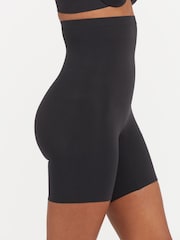 SPANXsculpt™ Seamless Power High-Waisted Mid-Thigh Shorts - Image 3 of 4