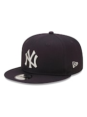 New Era® New York Yankees Team Side Patch Blue 9FIFTY Snapback Cap - Image 1 of 1