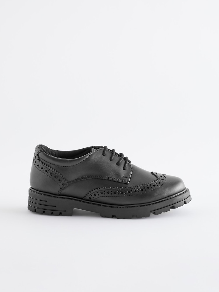 Črna Matjaž - Šolski usnjeni brogues z vezalkami in debelim podplatom - Slika 2 iz 11 Črna Matjaž - Šolski usnjeni brogues z vezalkami in debelim podplatom - Slika 2 iz 11