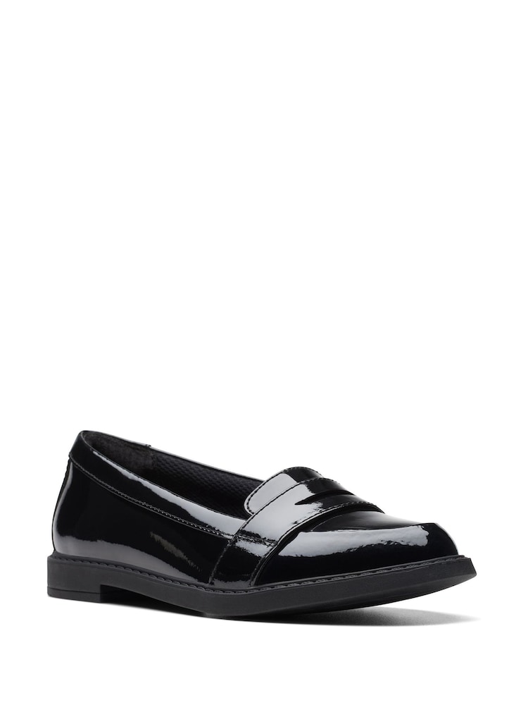 Clarks – Multi Fit Scala – Lack-Slipper für die Schule - Image 3 of 7