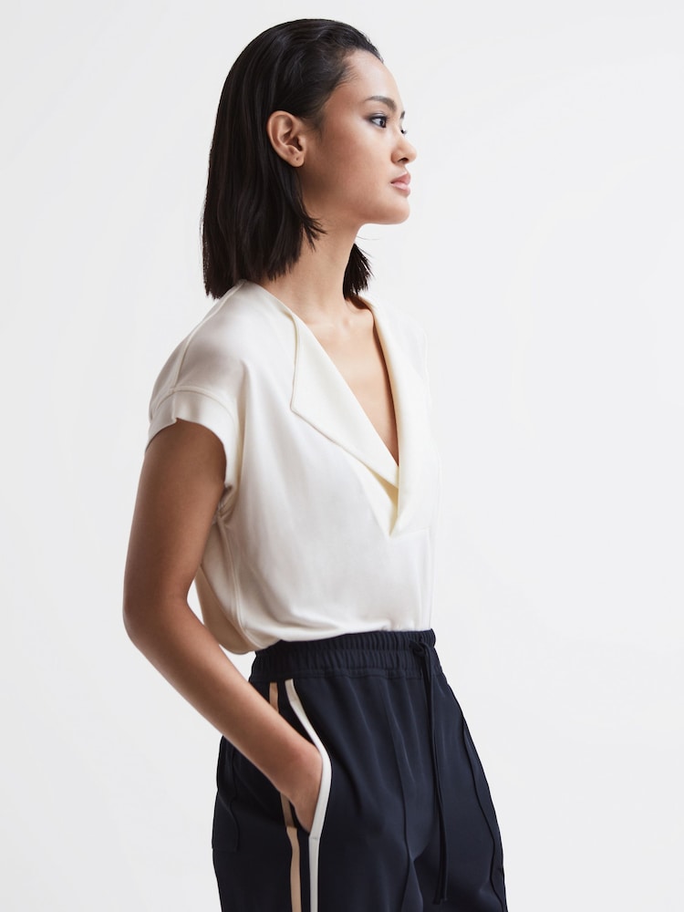 Reiss Cream Delia V-Neck Short Sleeve Top - Image 1 of 6