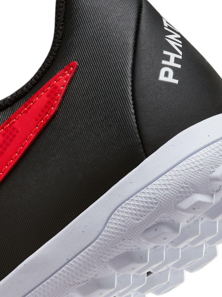 Nike Red Phantom Club Turf Football Boots - Image 8 of 8