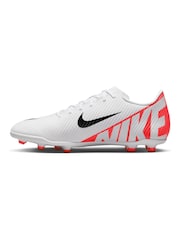 Nike Red Mercurial Vapor 15 Club Firm Ground Football Boots - Image 4 of 11
