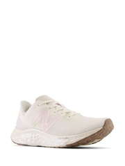 New Balance Off white Womens Fresh Foam Arishi v4 Trainers - Image 3 of 6