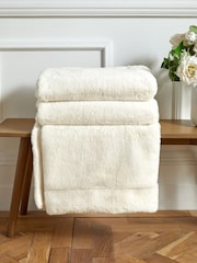 Soft To Touch Plush Faux Fur Throw - Image 3 of 4