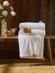 Natural Hamish The Highland Cow Applique Fleece Throw - Image 3 of 5