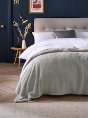 Silver Snuggle Teddy Fleece Throw - Image 5 of 5