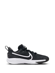 Nike Black White Junior Star Runner 4 Trainers - Image 3 of 11