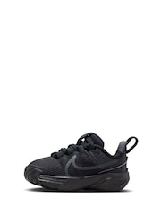 Nike Black Infant Star Runner 4 Trainers - Image 4 of 9